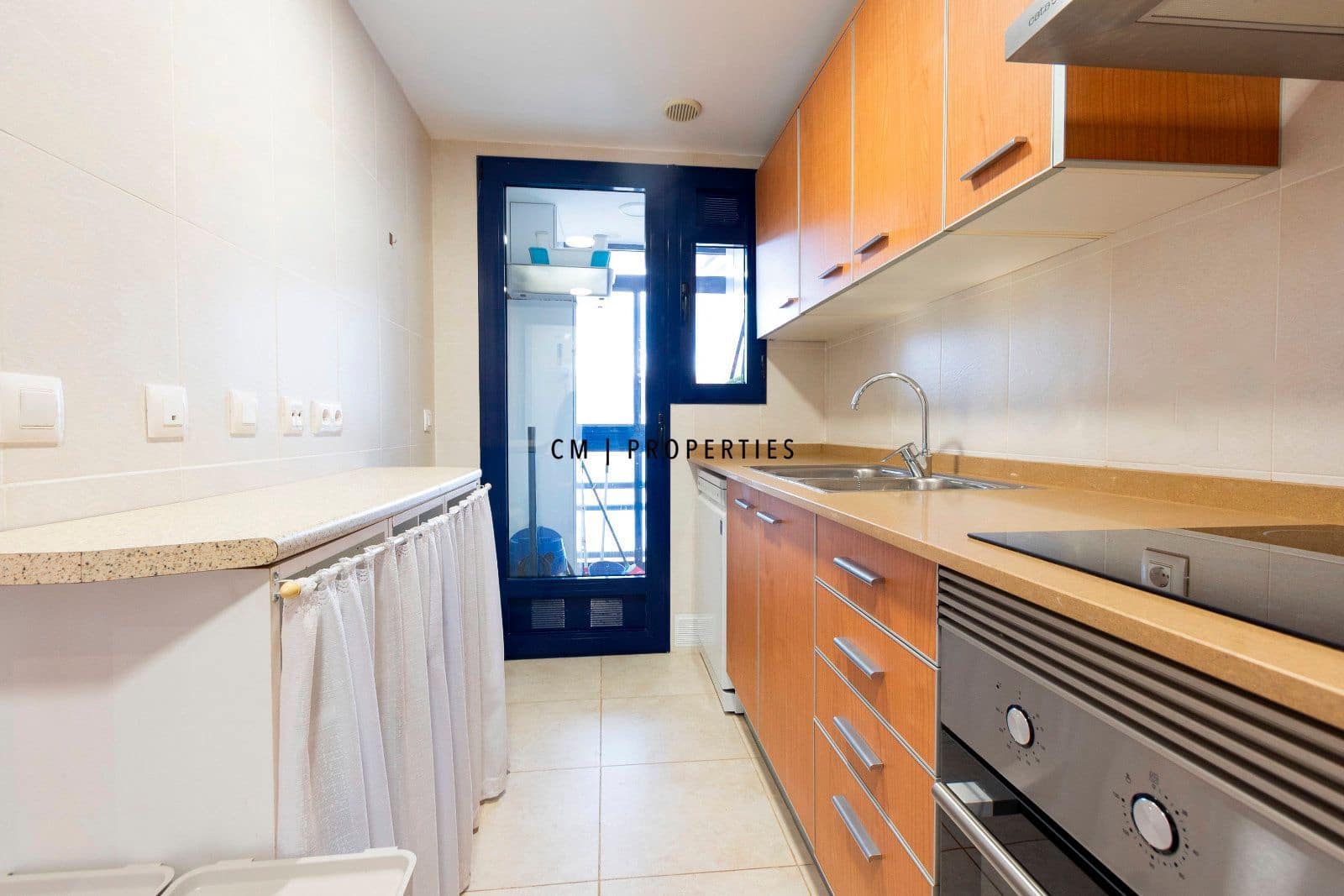 3 bedroom Townhouse for sale in Sagunto / Sagunt with pool garage - € 518,000 (Ref: 9592079)