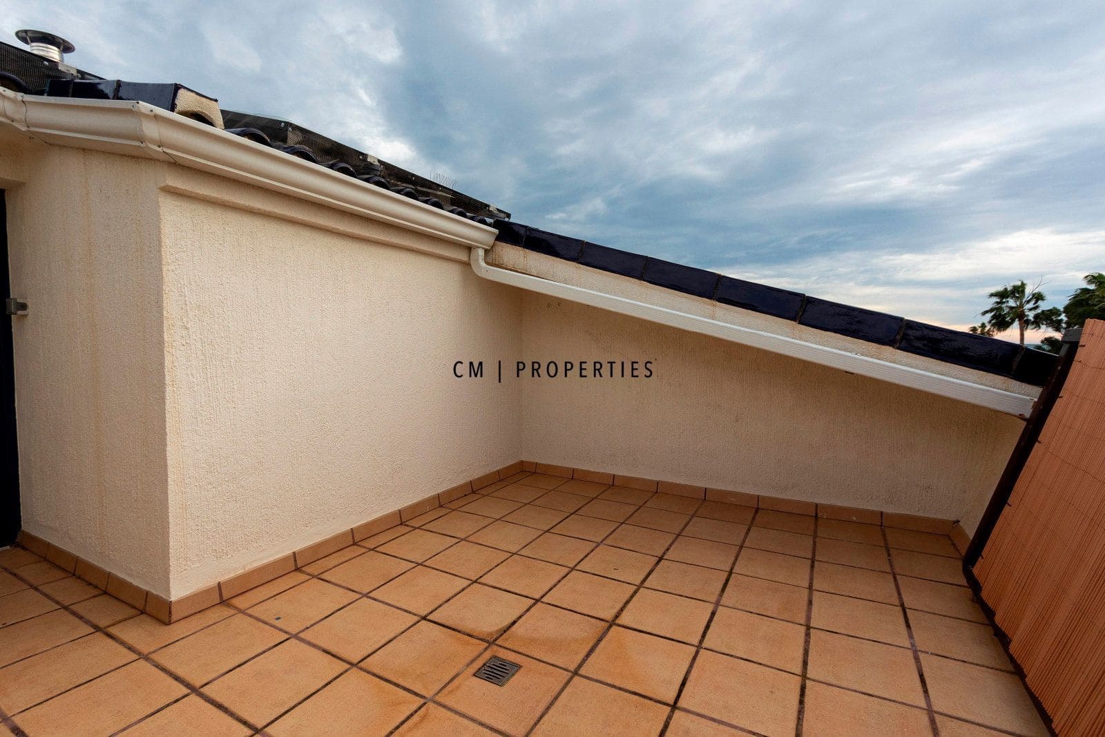 3 bedroom Townhouse for sale in Sagunto / Sagunt with pool garage - € 518,000 (Ref: 9592079)