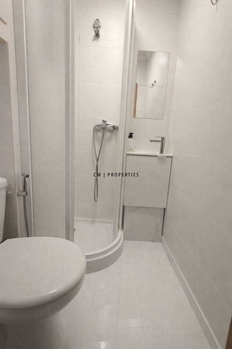 5 soveværelse Lejlighed til salg i Valencia by - € 238.000 (Ref: 9593130)