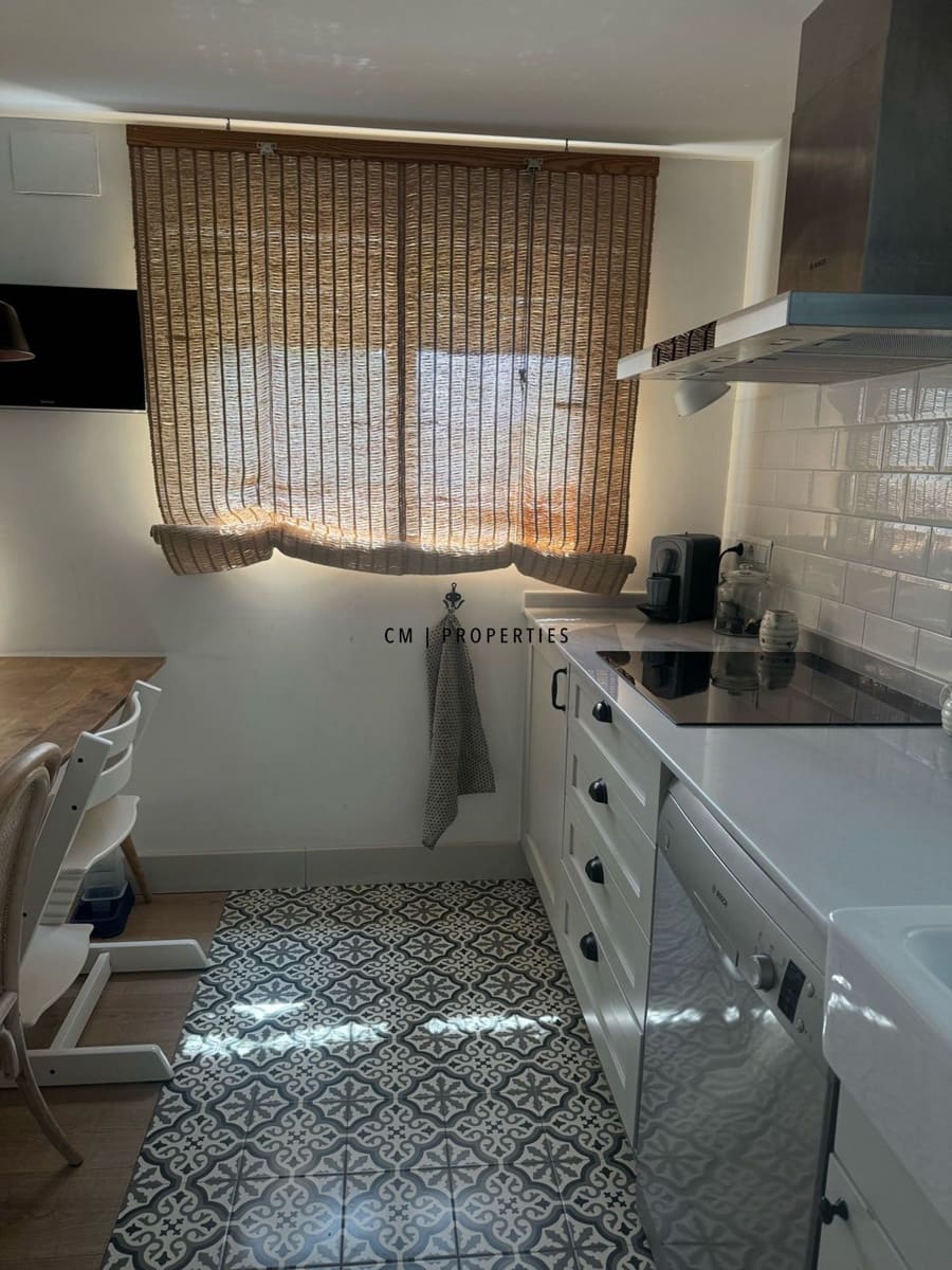 3 quarto Apartamento para arrendar em Mislata com garagem - 1 500 € (Ref: 9593131)