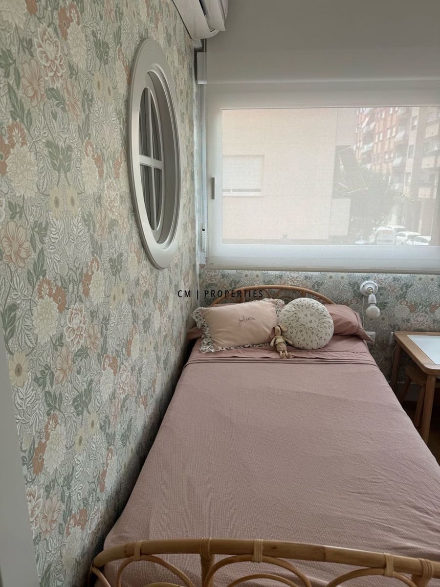 3 quarto Apartamento para arrendar em Mislata com garagem - 1 500 € (Ref: 9593131)