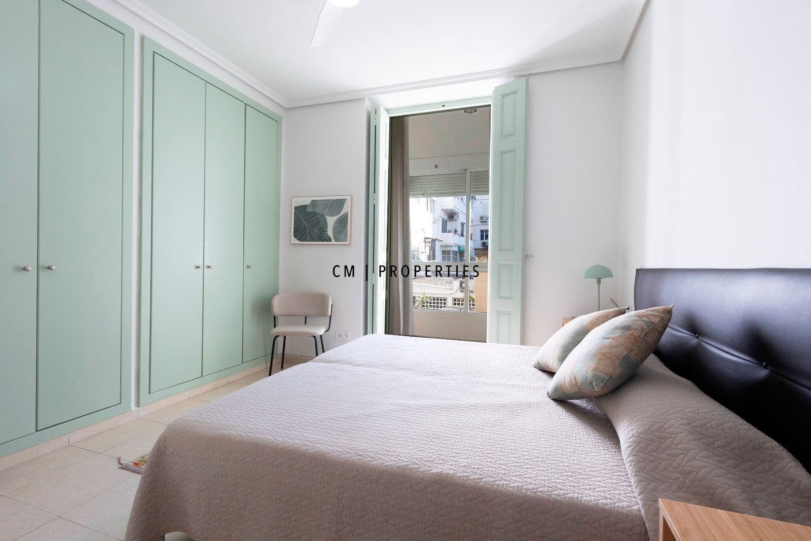 Piso de 2 habitaciones en València ciudad en alquiler - 1.900 € (Ref: 9596536)