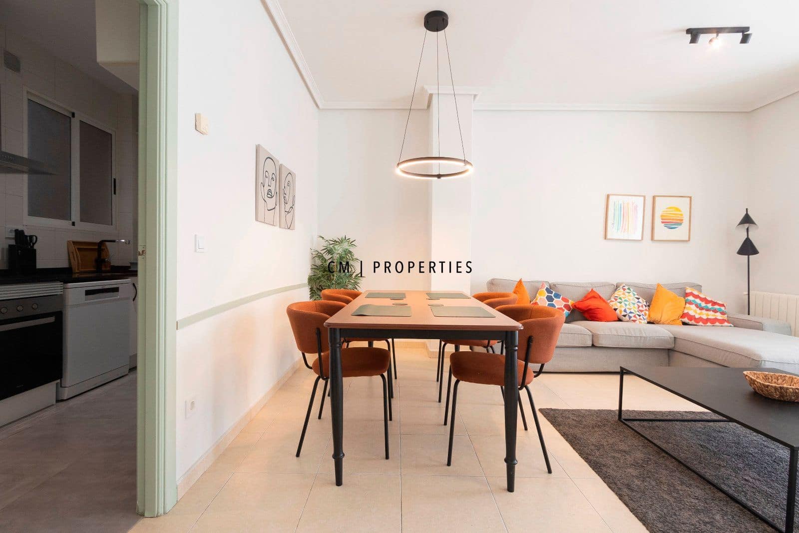 Piso de 2 habitaciones en València ciudad en alquiler - 1.900 € (Ref: 9596536)