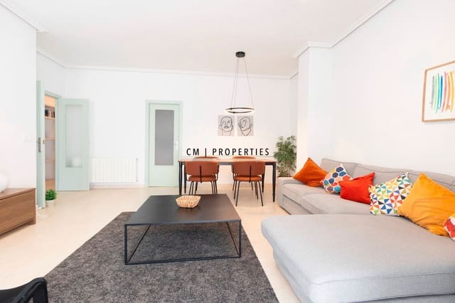 Piso de 2 habitaciones en L'Eixample, València ciudad en alquiler - 1.900 € (Ref: 9596536)