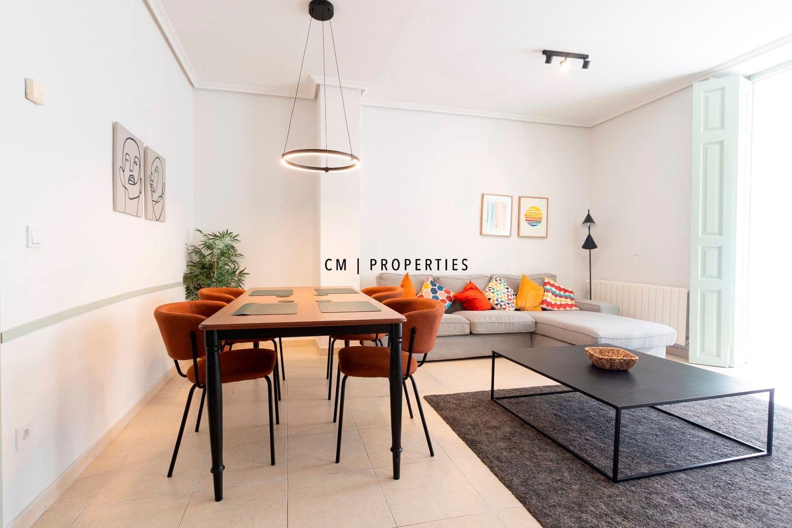 Piso de 2 habitaciones en València ciudad en alquiler - 1.900 € (Ref: 9596536)