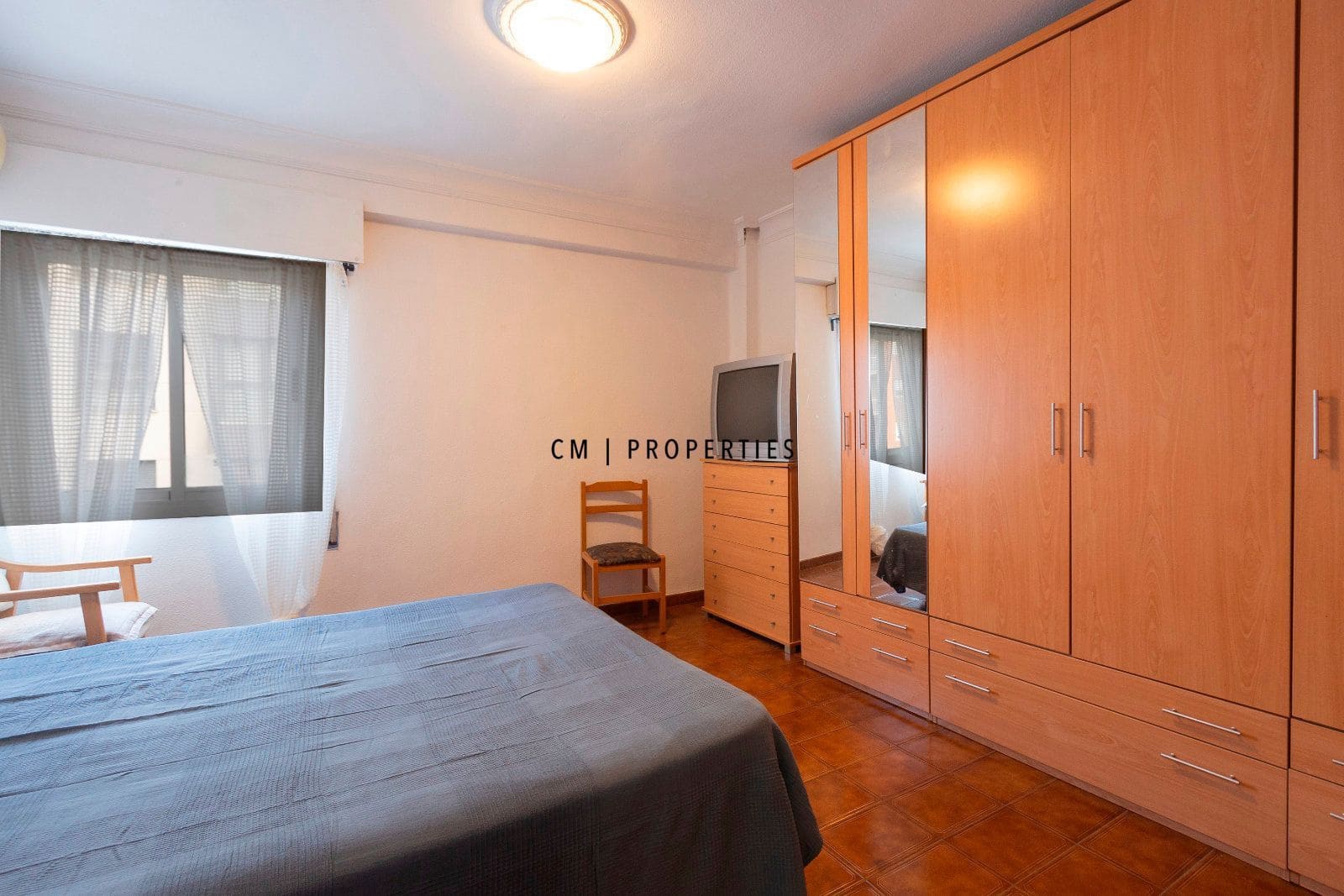 Piso de 3 habitaciones en València ciudad en venta - 208.500 € (Ref: 9598110)