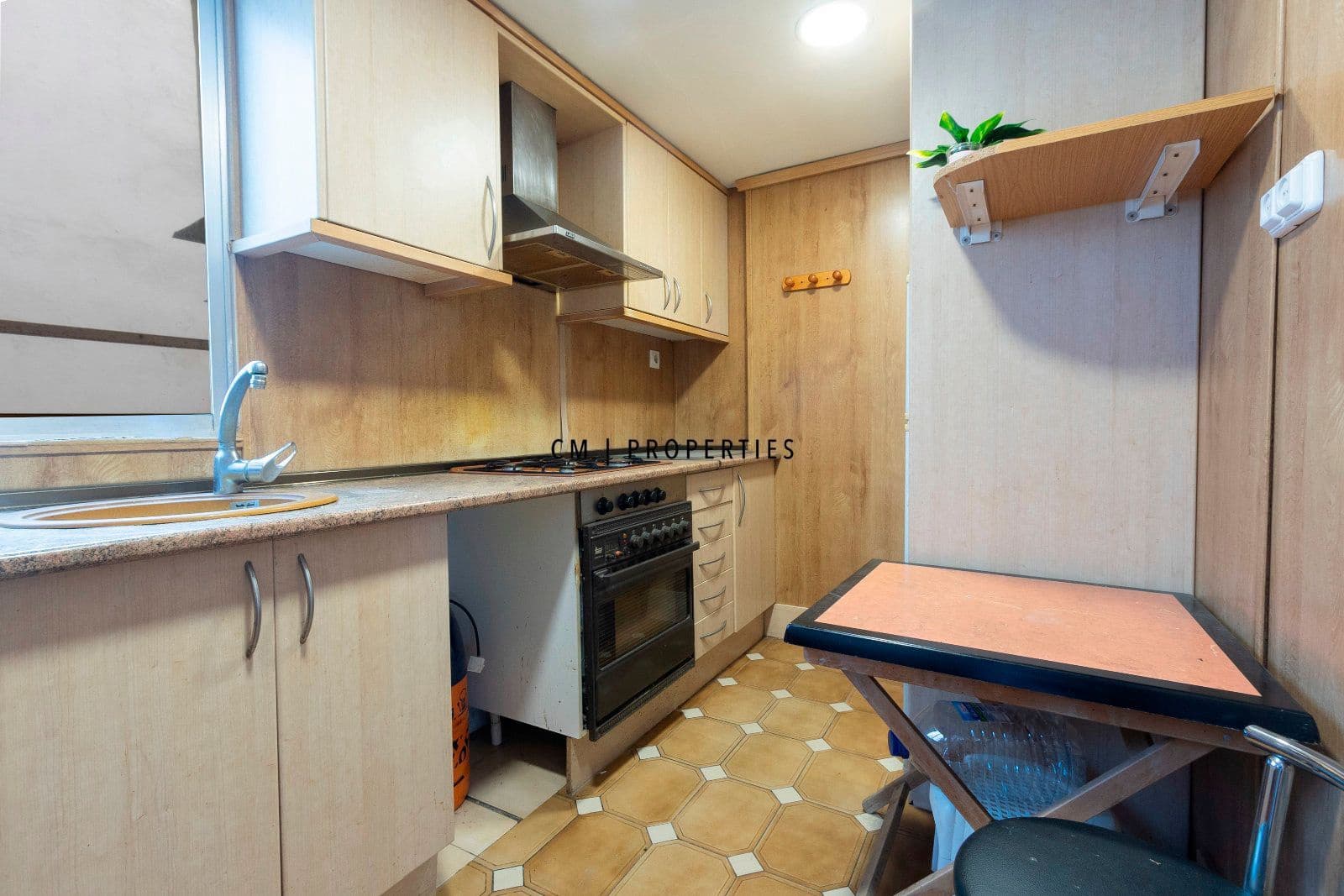 Piso de 3 habitaciones en València ciudad en venta - 208.500 € (Ref: 9598110)