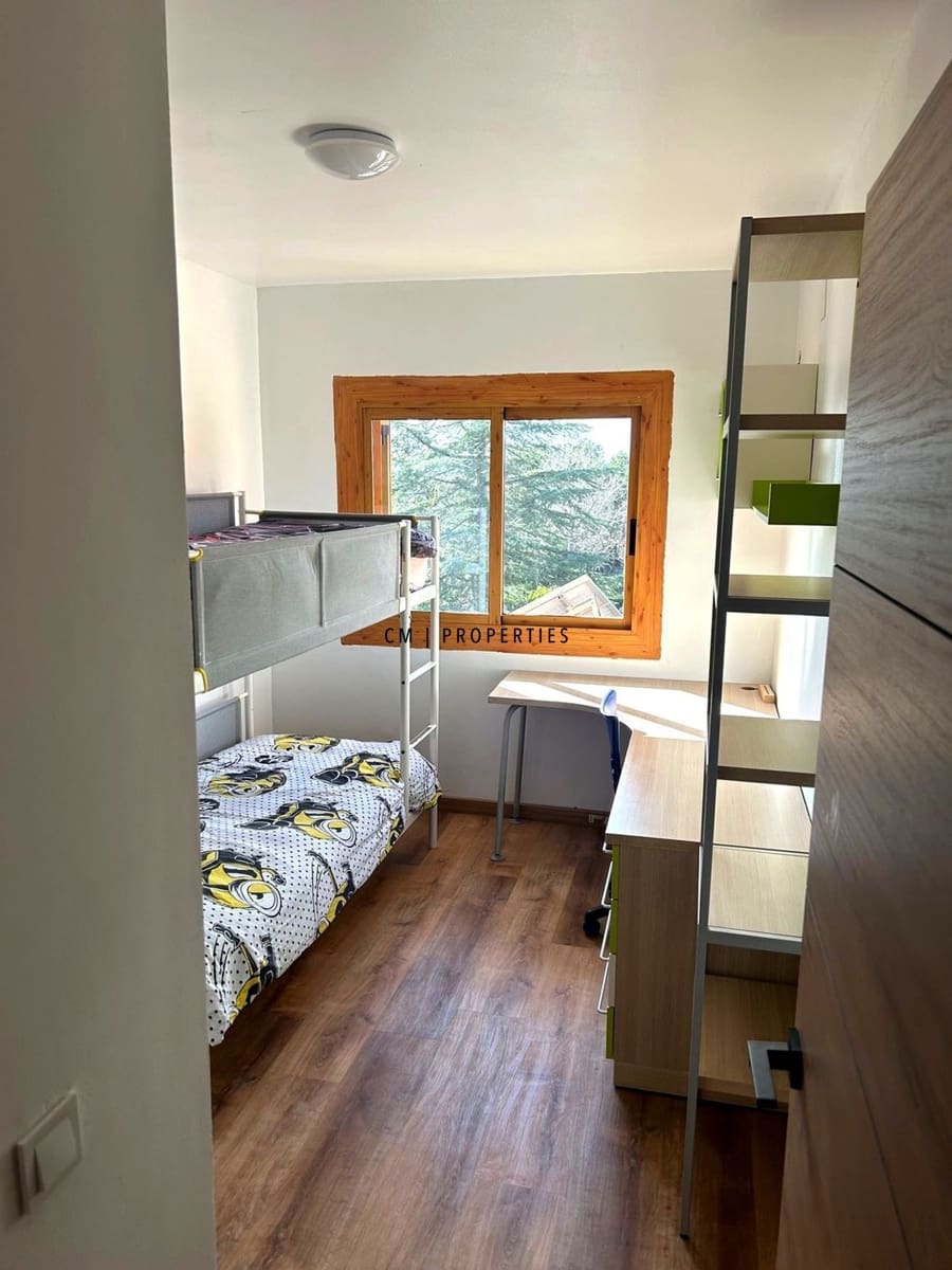 4 sypialnia Willa na sprzedaż w Betera z basenem garażem - 529 000 € (Ref: 9598665)