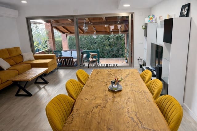 4 sypialnia Willa na sprzedaż w Bétera z basenem garażem - 529 000 € (Ref: 9598665)