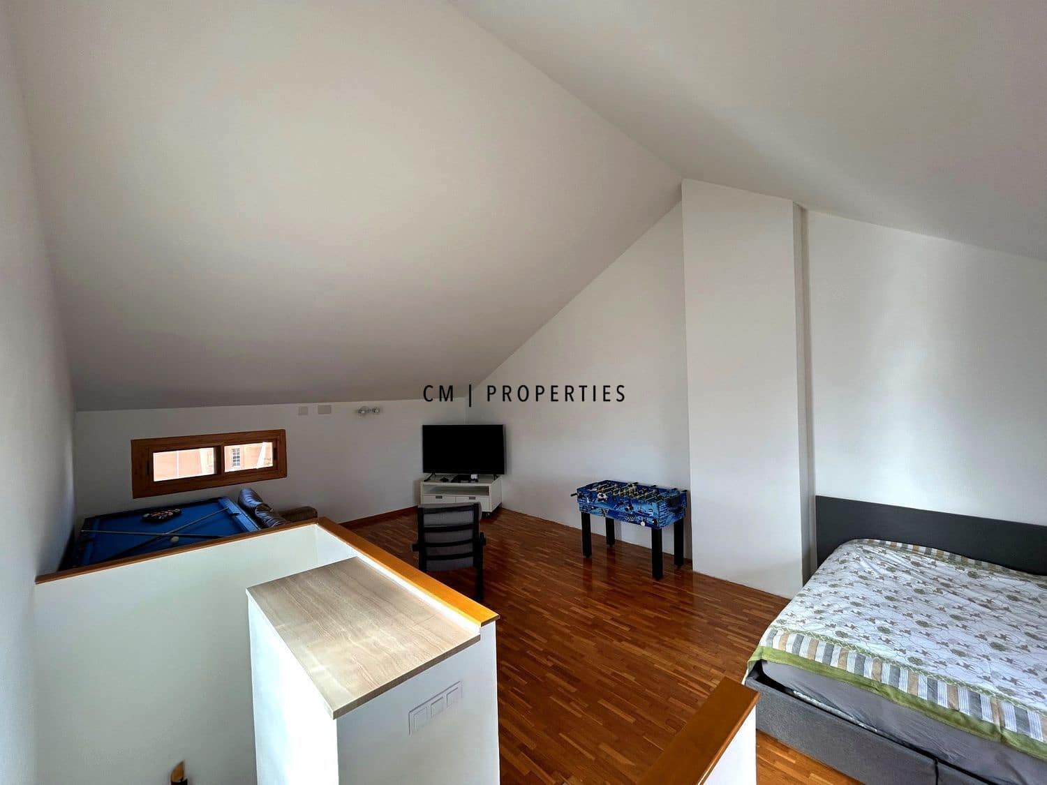 4 sypialnia Willa na sprzedaż w Betera z basenem garażem - 529 000 € (Ref: 9598665)