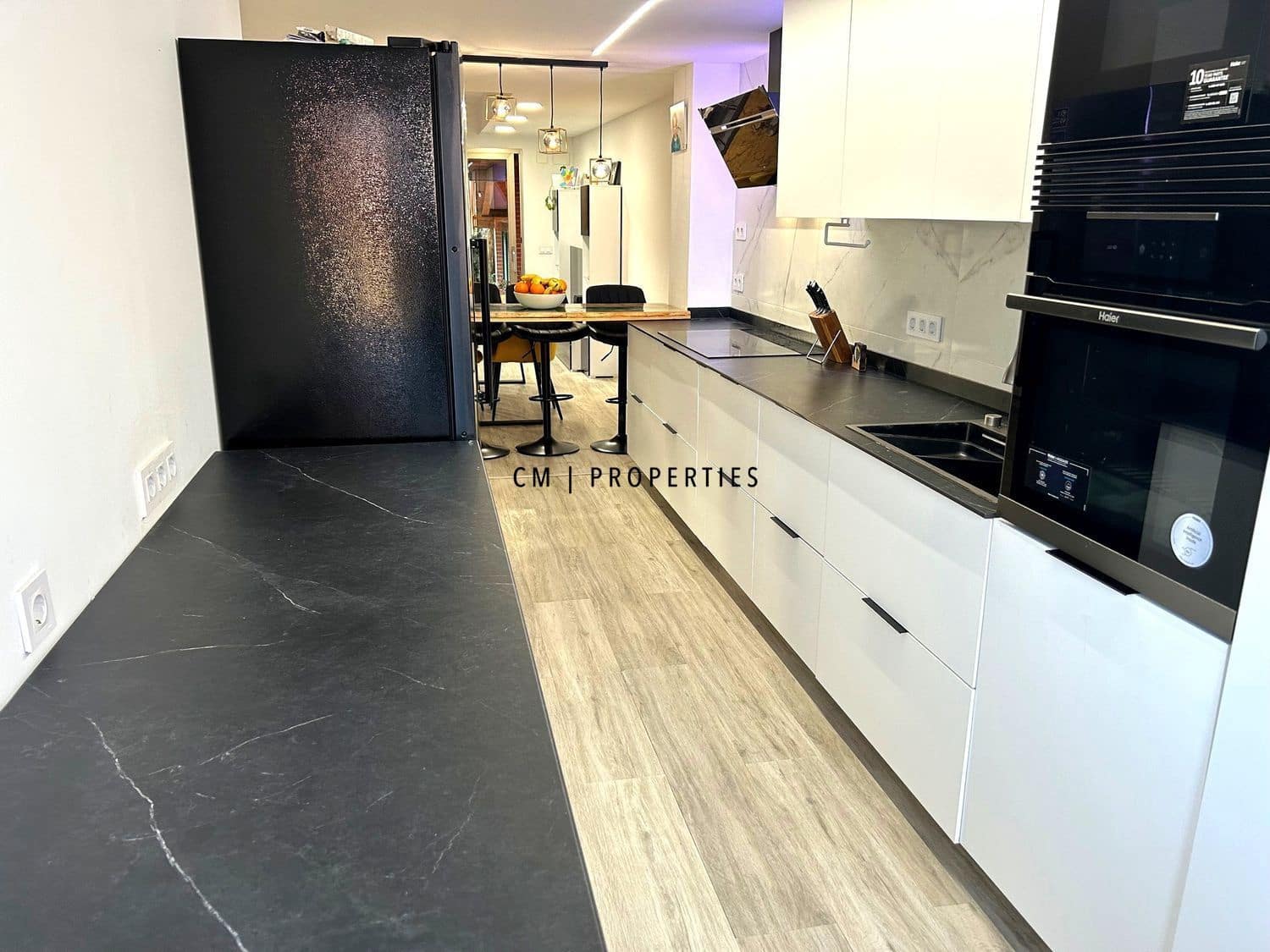 4 sypialnia Willa na sprzedaż w Betera z basenem garażem - 529 000 € (Ref: 9598665)