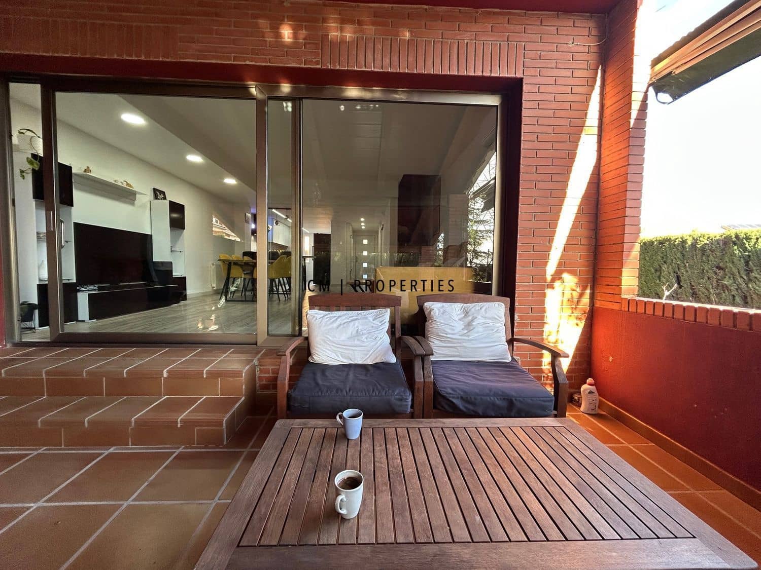 4 sypialnia Willa na sprzedaż w Betera z basenem garażem - 529 000 € (Ref: 9598665)