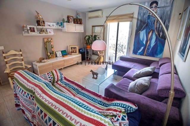 Piso de 3 habitaciones en València ciudad en venta - 225.000 € (Ref: 9603016)