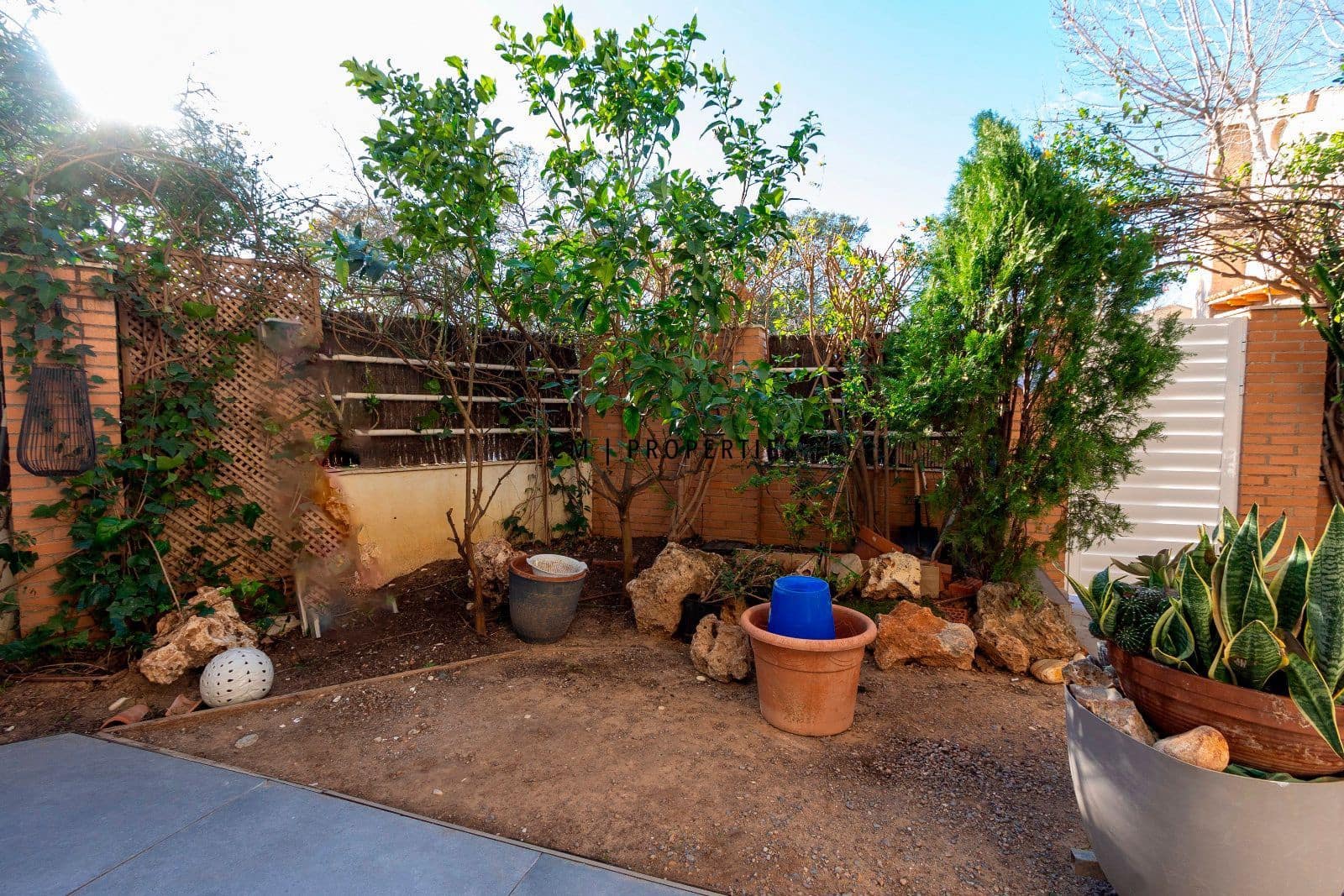 4 makuuhuone Omakotitalo myytävänä paikassa Picanya mukana 
autotalli - 485 000 € (Ref: 9603017)