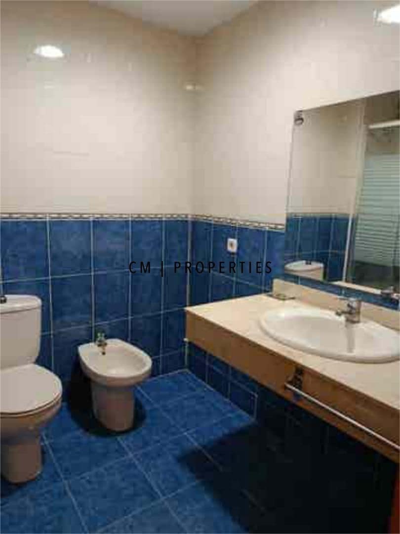 3 sovrum Lägenhet att hyra i Valencia stad - 1 350 € (Ref: 9603344)