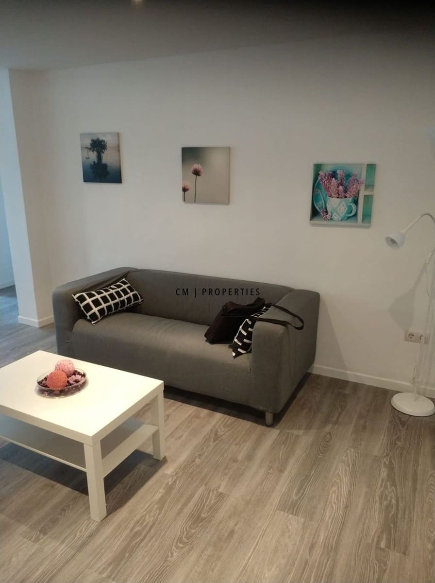 3 bedroom Flat for sale in Valencia city - € 299,000 (Ref: 9603345)