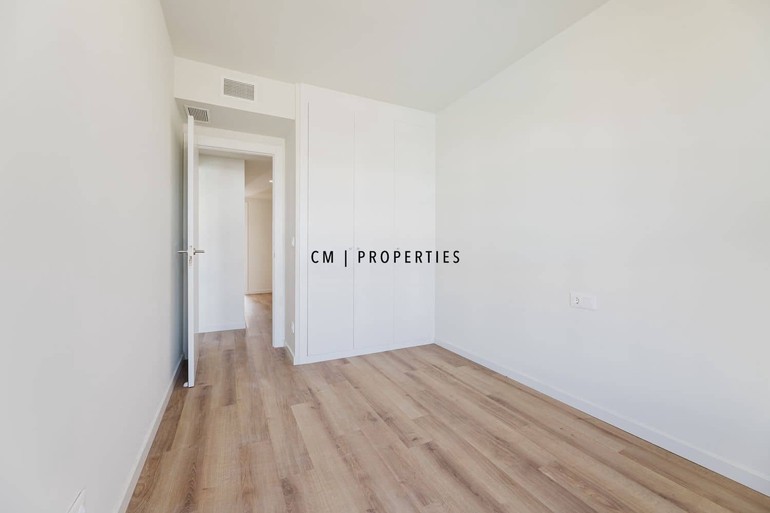 Penthouse de 4 chambres à louer à San Antonio de Benageber avec piscine garage - 2 600 € (Ref: 9603458)