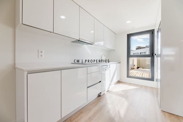 Penthouse de 4 chambres à louer à San Antonio de Benagéber avec piscine garage - 2 600 € (Ref: 9603458)