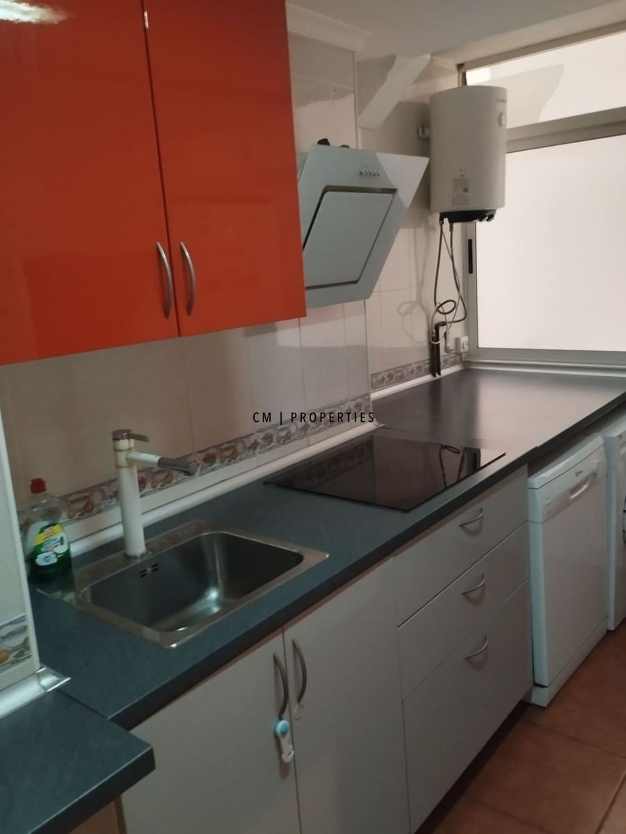 2 bedroom Flat for sale in Valencia city - € 225,000 (Ref: 9606370)
