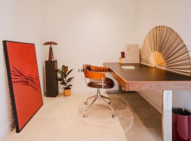 3 soveværelse Lejlighed til salg i Poblats Maritims, Valencia by med swimmingpool - € 615.000 (Ref: 9606608)