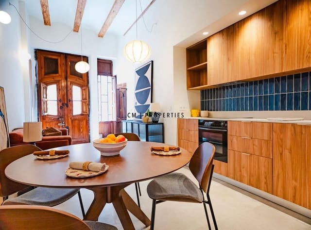 3 soveværelse Lejlighed til salg i Poblats Maritims, Valencia by med swimmingpool - € 615.000 (Ref: 9606608)