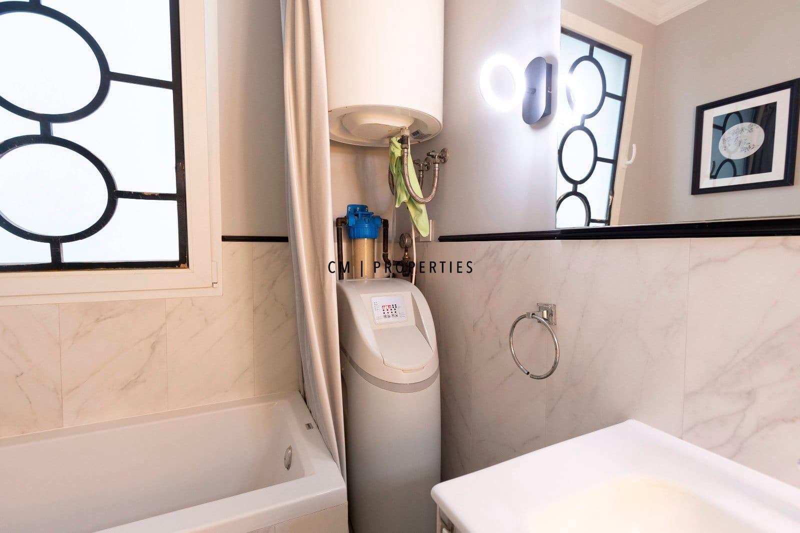 Appartement de 4 chambres à louer à Valence ville - 2 900 € (Ref: 9606845)