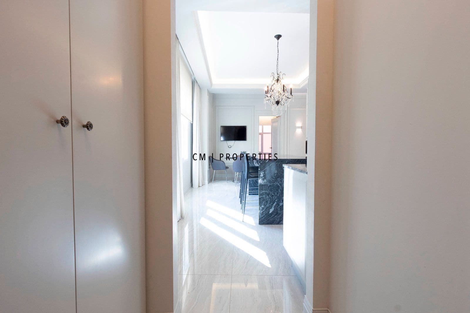 Appartement de 4 chambres à louer à Valence ville - 2 900 € (Ref: 9606845)