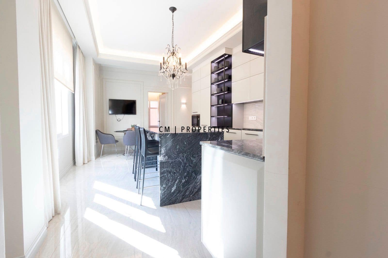 Appartement de 4 chambres à louer à Valence ville - 2 900 € (Ref: 9606845)