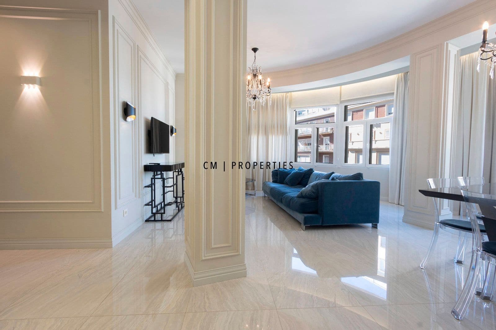 Appartement de 4 chambres à louer à Valence ville - 2 900 € (Ref: 9606845)