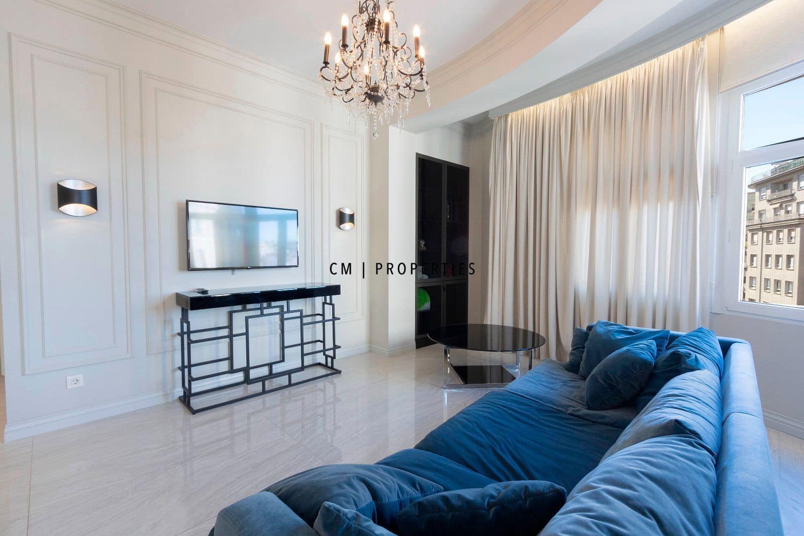 Appartement de 4 chambres à louer à Valence ville - 2 900 € (Ref: 9606845)