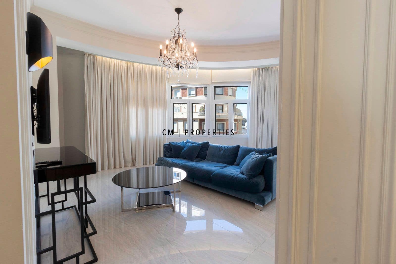 Appartement de 4 chambres à louer à Valence ville - 2 900 € (Ref: 9606845)