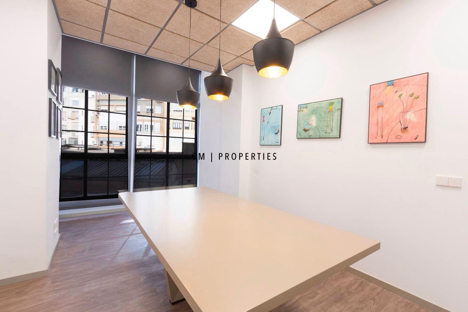 Toimisto vuokrattavana paikassa Valencia kaupunki - 2 500 € (Ref: 9606846)