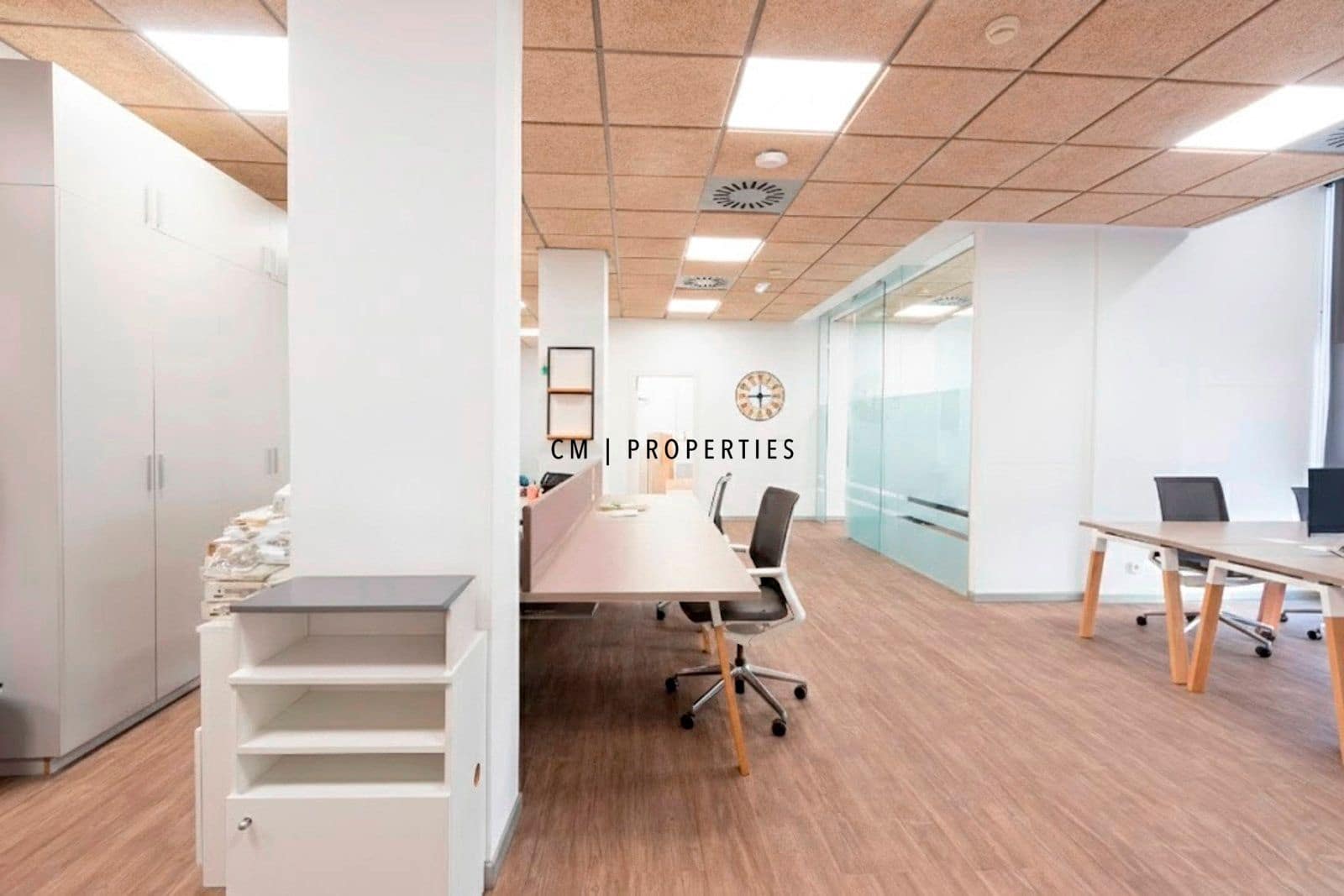 Toimisto vuokrattavana paikassa Valencia kaupunki - 2 500 € (Ref: 9606846)