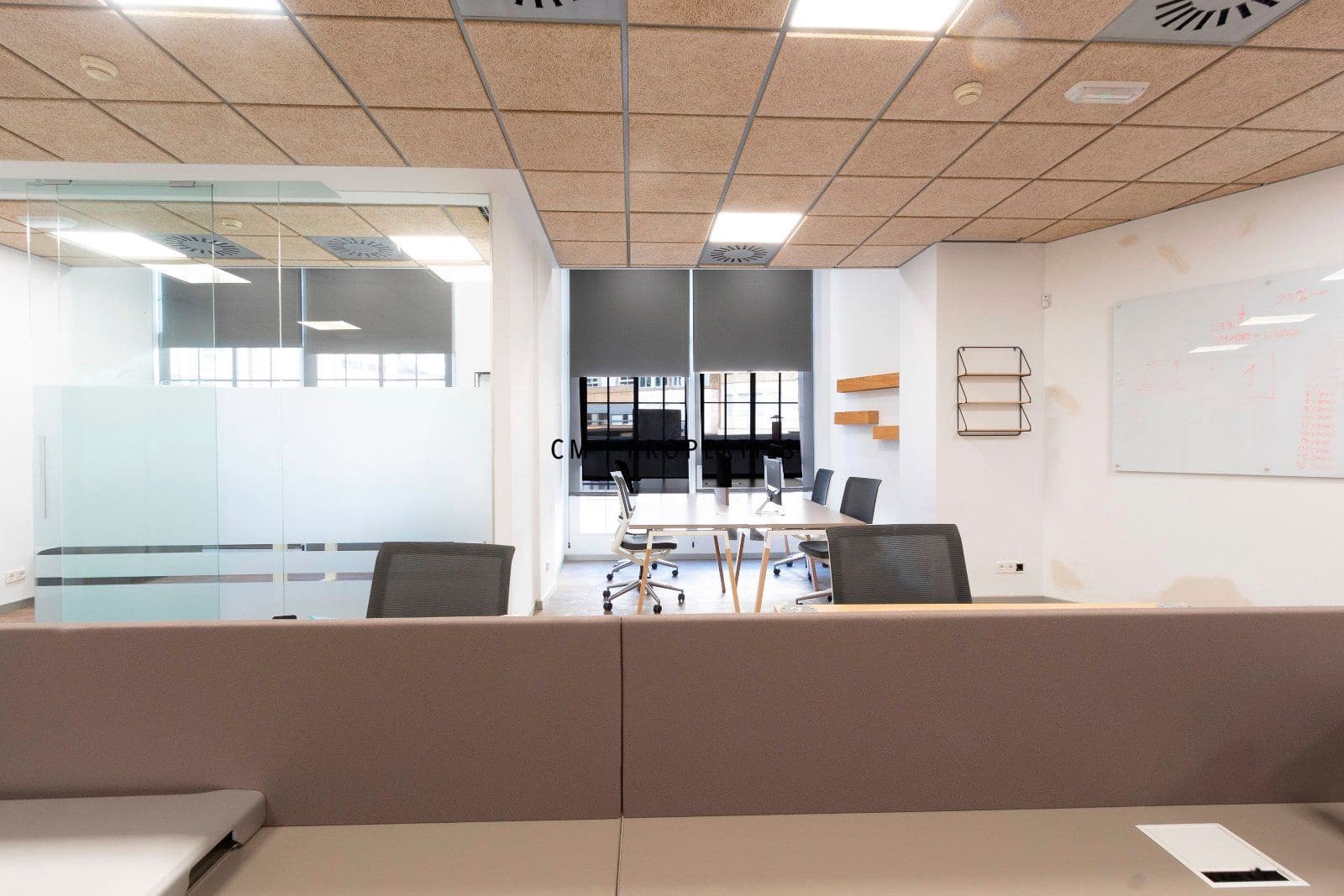 Toimisto vuokrattavana paikassa Valencia kaupunki - 2 500 € (Ref: 9606846)