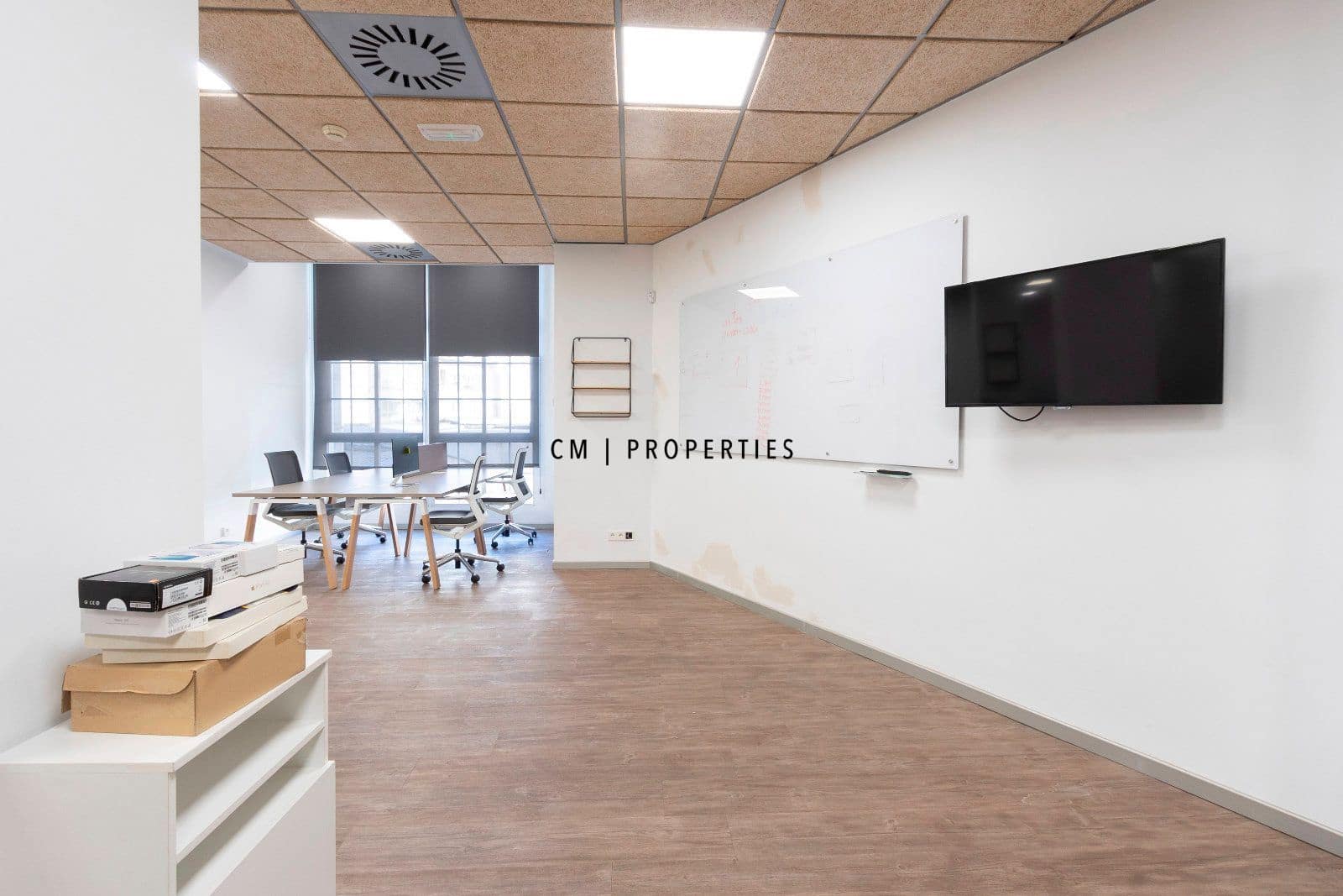 Toimisto vuokrattavana paikassa Valencia kaupunki - 2 500 € (Ref: 9606846)