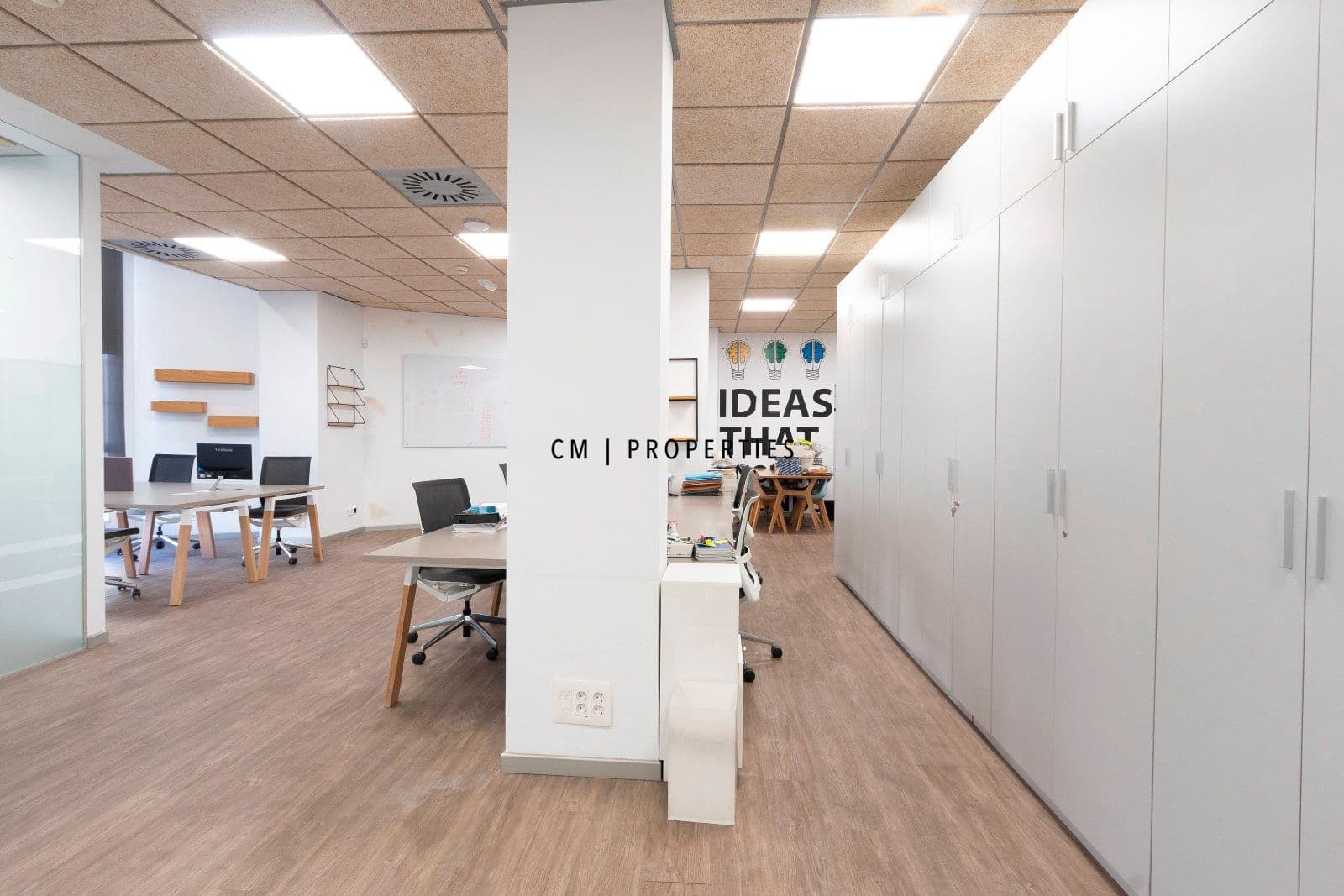 Toimisto vuokrattavana paikassa Valencia kaupunki - 2 500 € (Ref: 9606846)