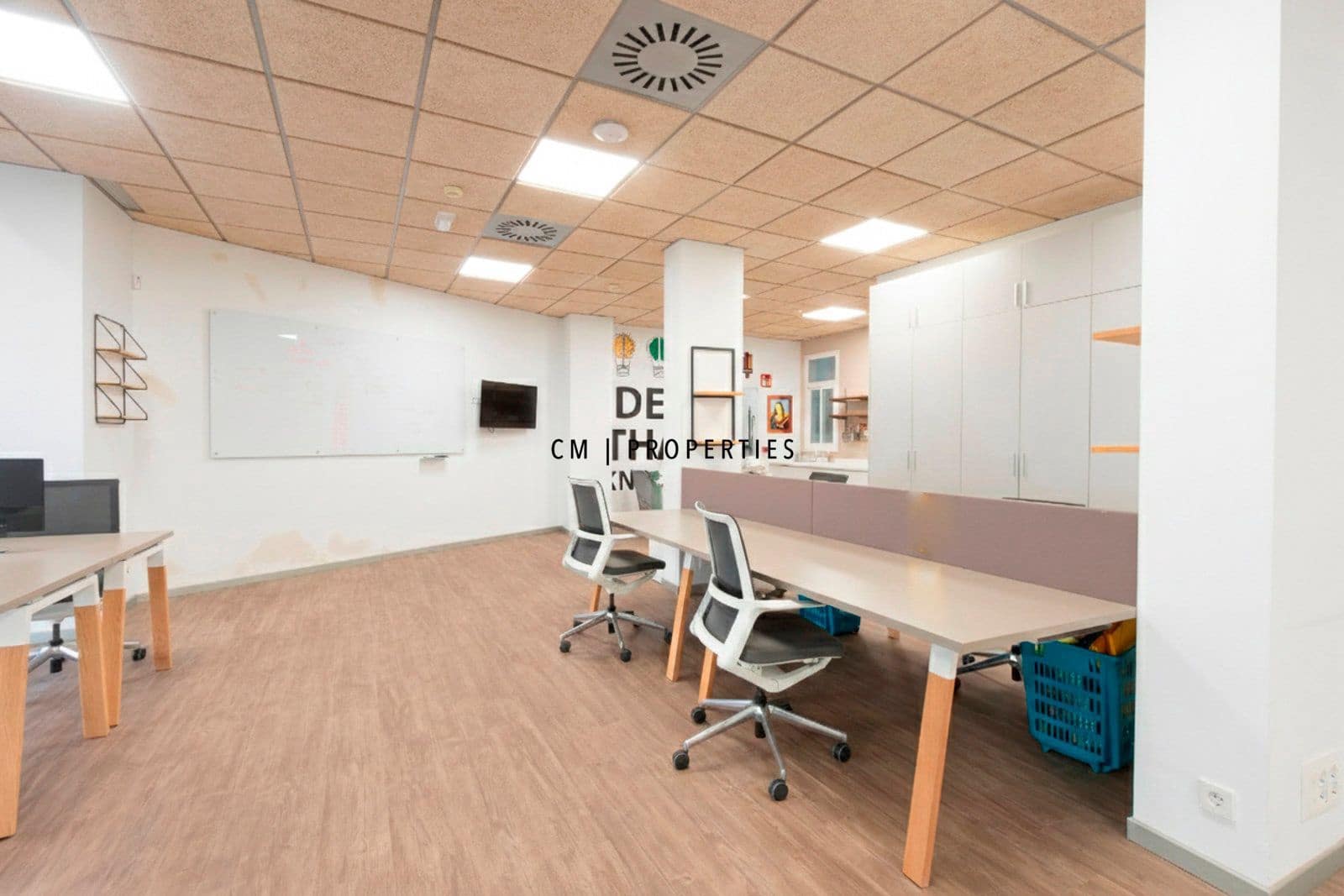 Toimisto vuokrattavana paikassa Valencia kaupunki - 2 500 € (Ref: 9606846)