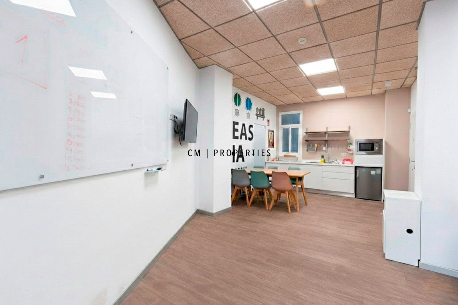 Toimisto vuokrattavana paikassa Valencia kaupunki - 2 500 € (Ref: 9606846)