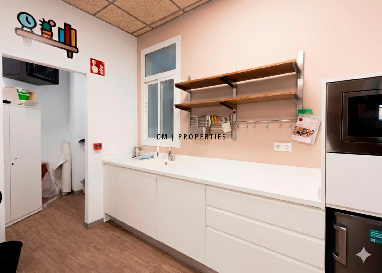 Toimisto vuokrattavana paikassa Valencia kaupunki - 2 500 € (Ref: 9606846)