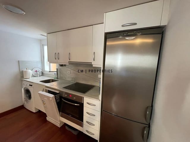 1 quarto Apartamento para arrendar em Valência cidade - 1 100 € (Ref: 9606988)