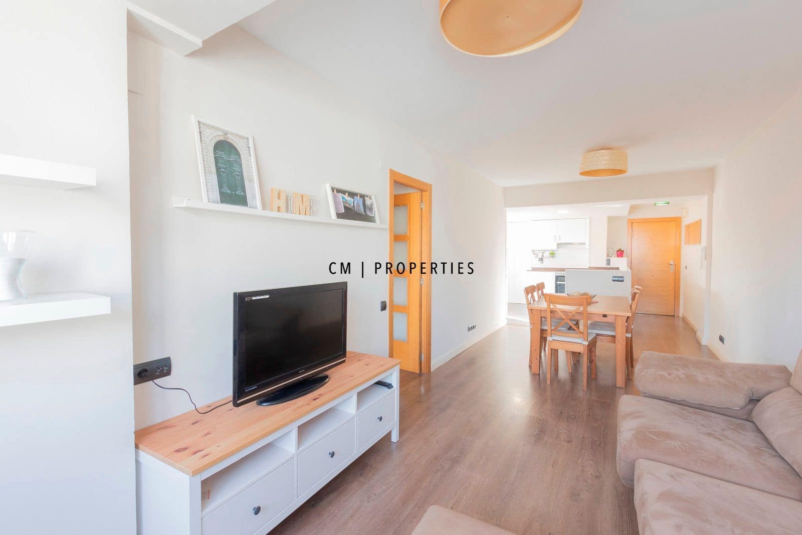 3 sovrum Lägenhet att hyra i Valencia stad - 1 400 € (Ref: 9606989)