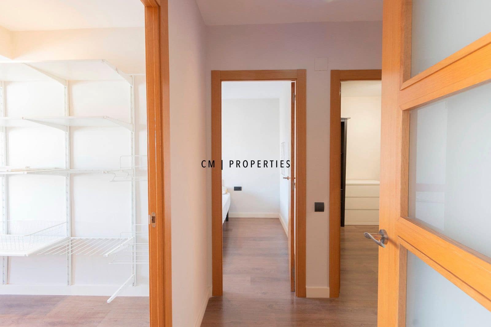 3 sovrum Lägenhet att hyra i Valencia stad - 1 400 € (Ref: 9606989)