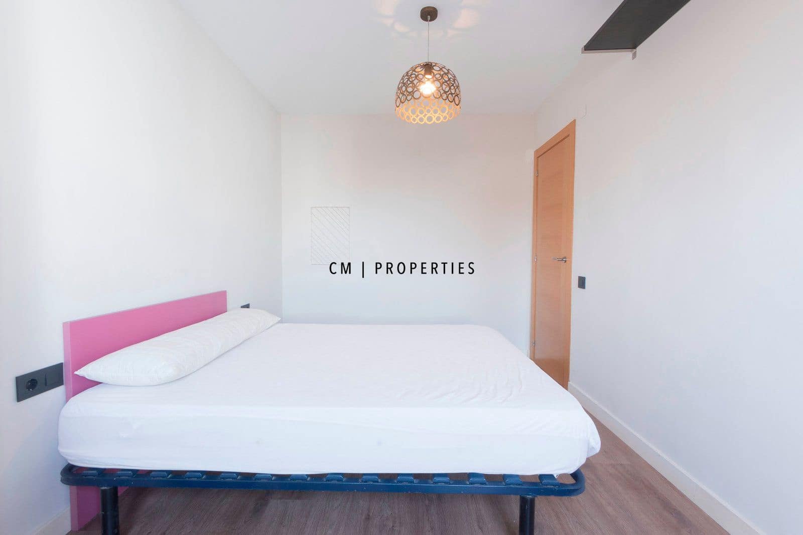 3 sovrum Lägenhet att hyra i Valencia stad - 1 400 € (Ref: 9606989)