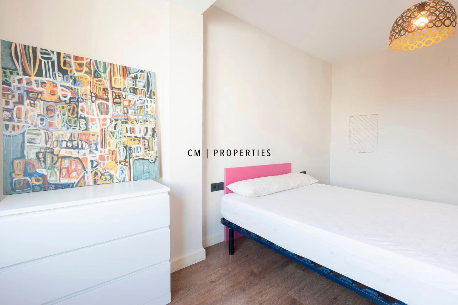 3 sovrum Lägenhet att hyra i Valencia stad - 1 400 € (Ref: 9606989)