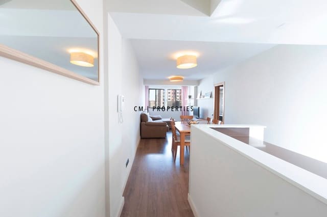 3 bedroom Flat for rent in Valencia city - € 1,400 (Ref: 9606989)