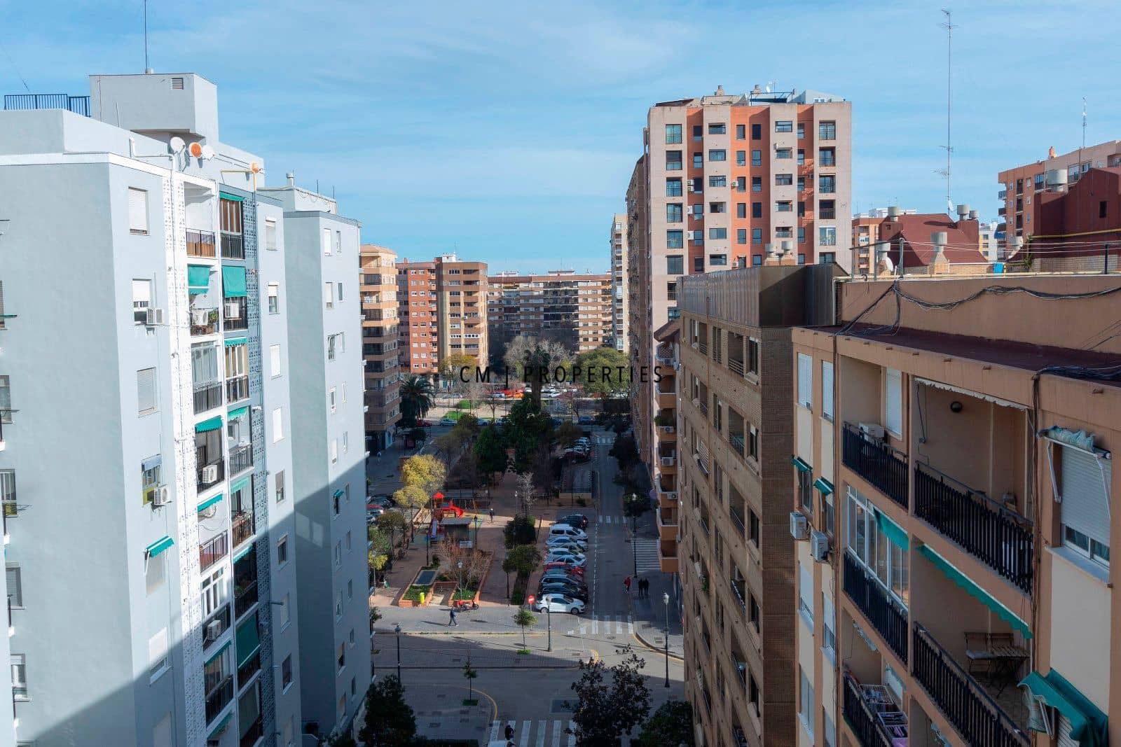 3 sovrum Lägenhet att hyra i Valencia stad - 1 400 € (Ref: 9606989)
