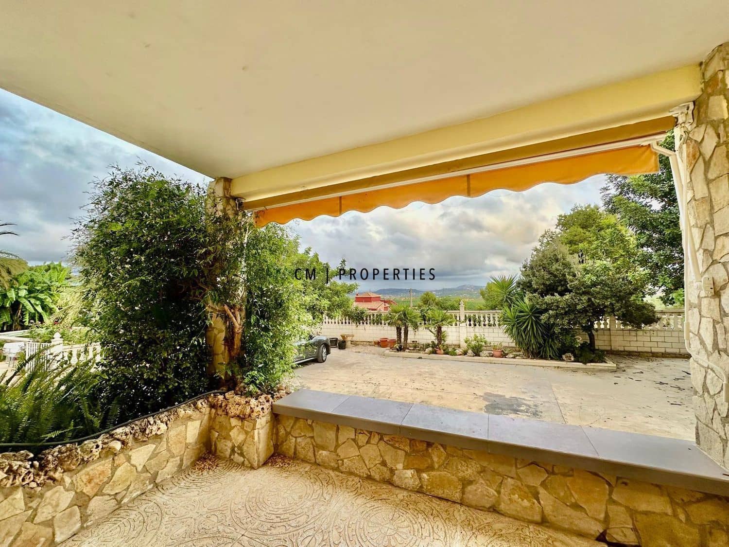 3 sypialnia Willa do wynajęcia w Godelleta z garażem - 1 100 € (Ref: 9610109)