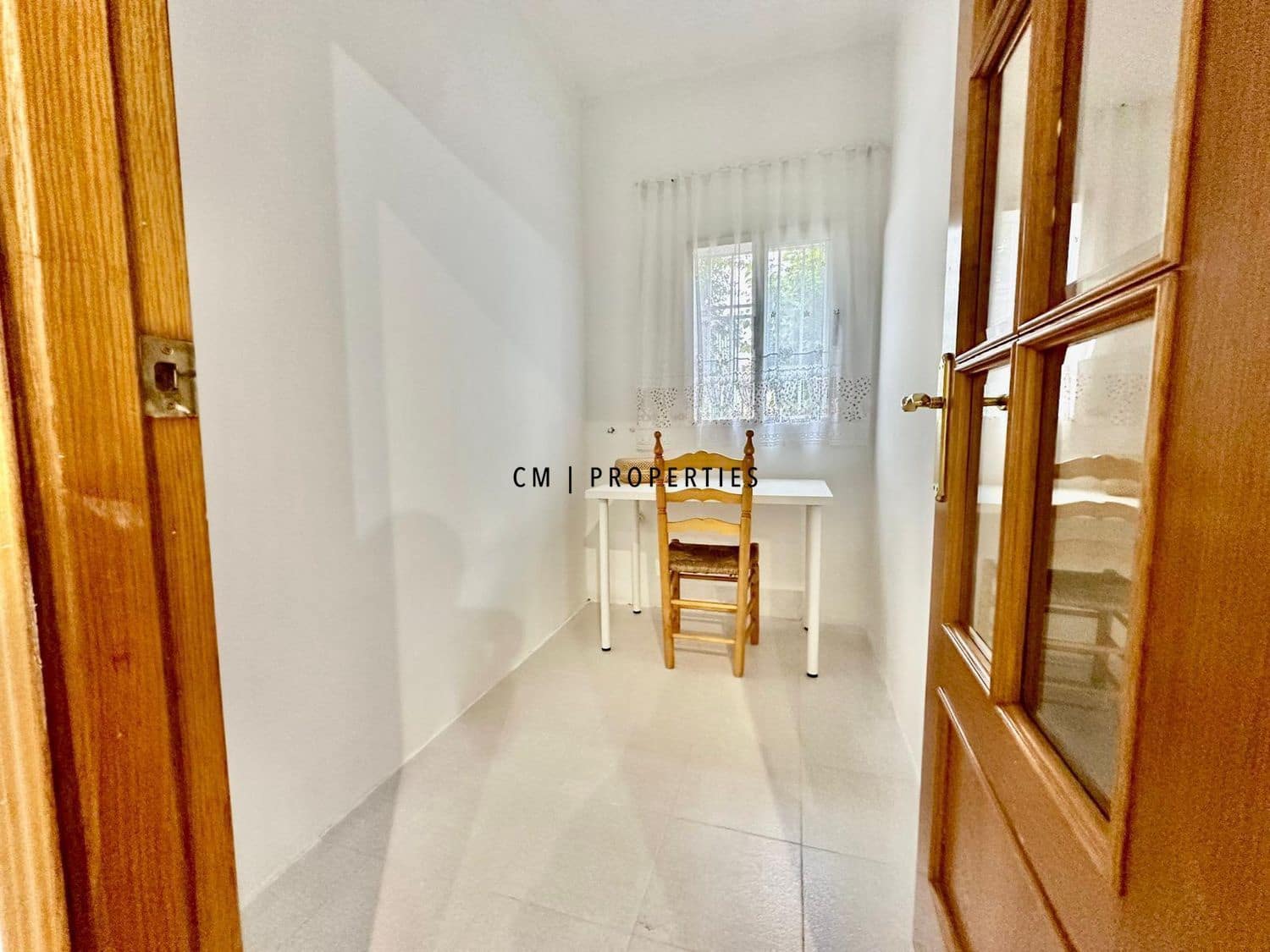 3 sypialnia Willa do wynajęcia w Godelleta z garażem - 1 100 € (Ref: 9610109)