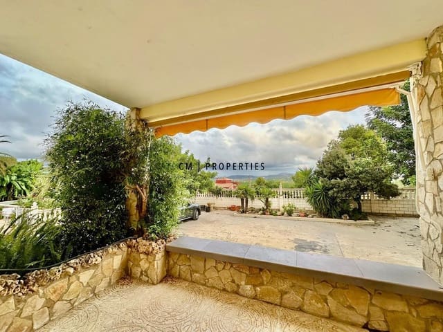 3 sypialnia Willa do wynajęcia w Godelleta z garażem - 1 100 € (Ref: 9610109)