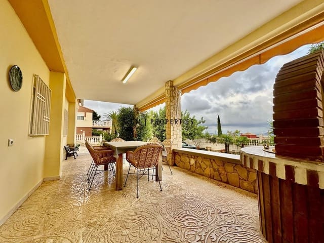 3 sypialnia Willa do wynajęcia w Godelleta z garażem - 1 100 € (Ref: 9610109)